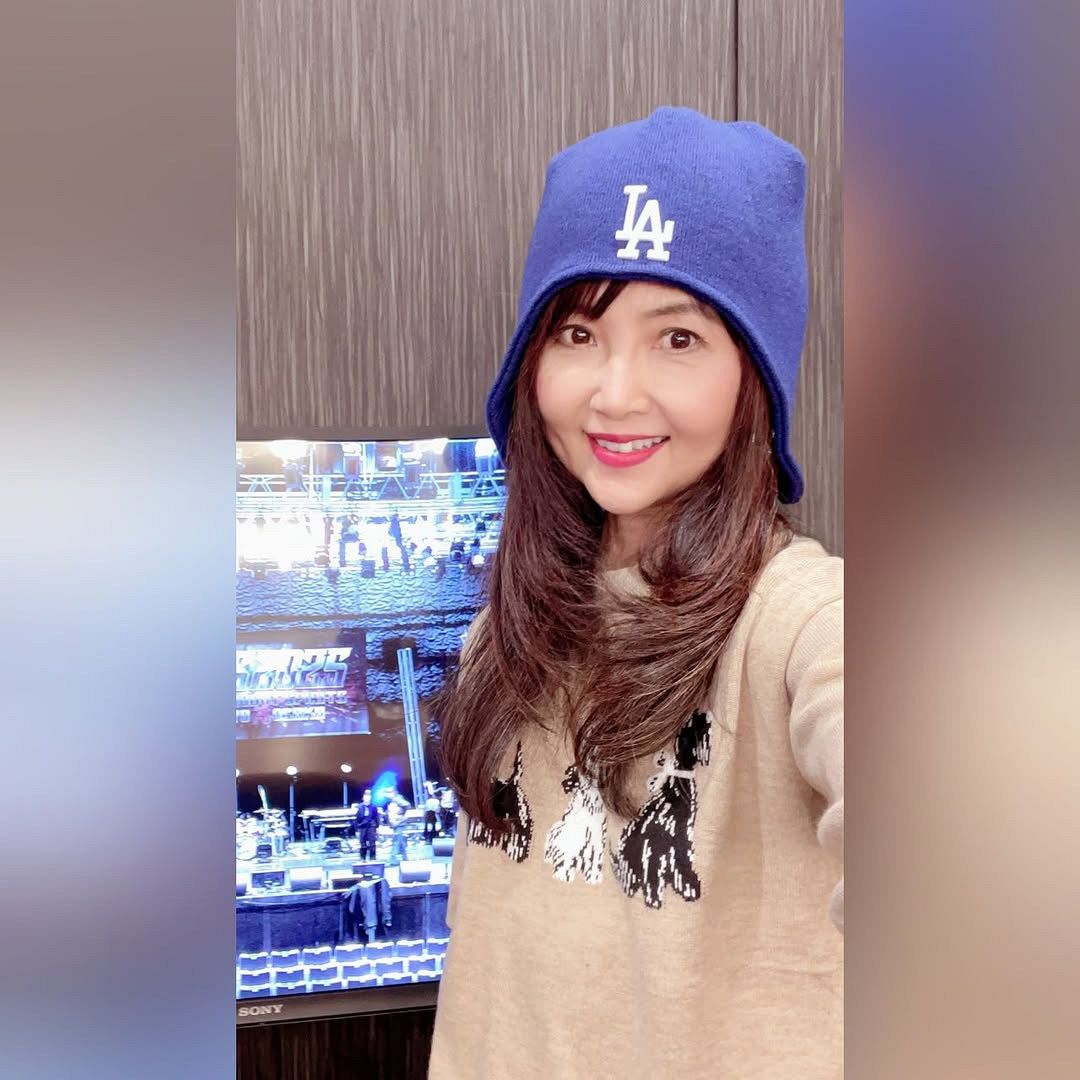 愛・おぼえていますか」から41年、61歳女性歌手の近影にファン歓喜