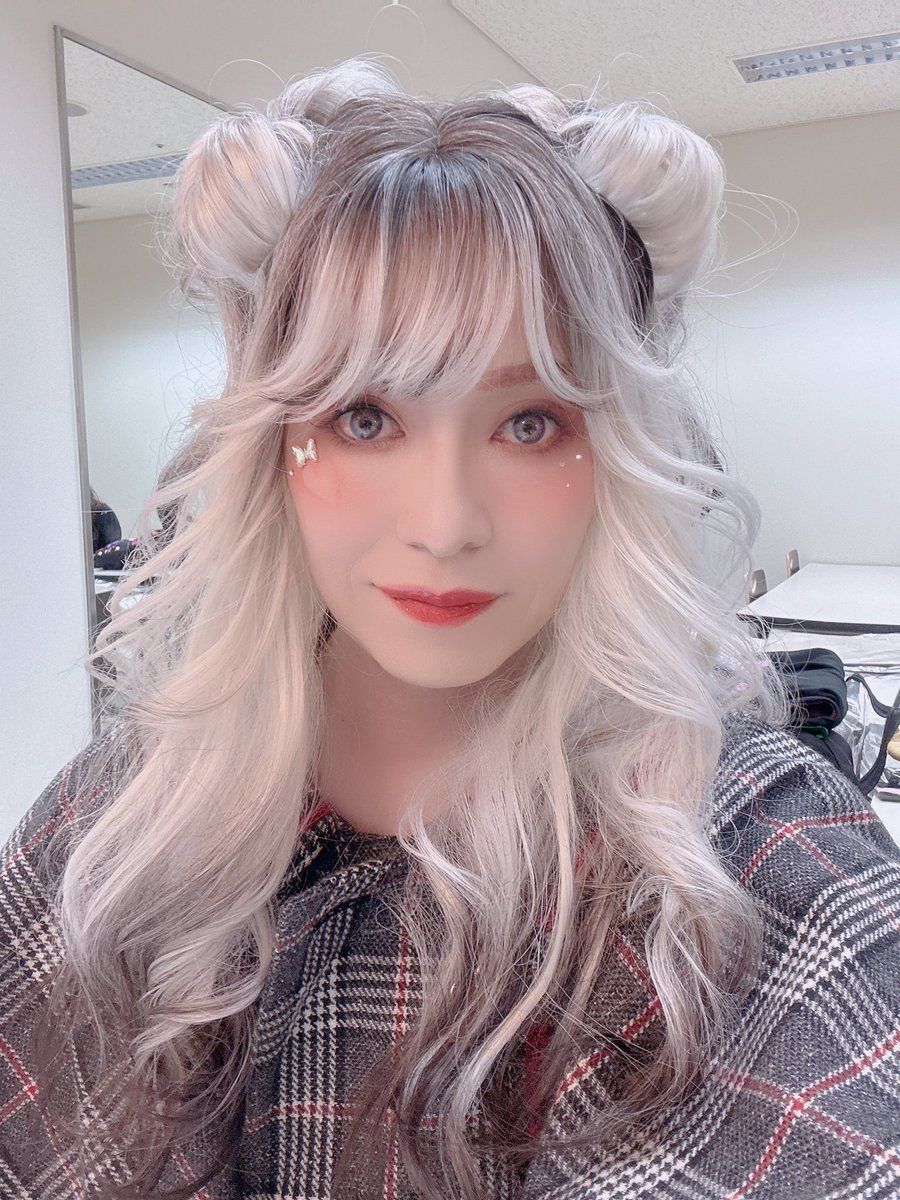 Melty Love」から28年…90年代〝四天王〟V系バンドボーカルの近影に反響