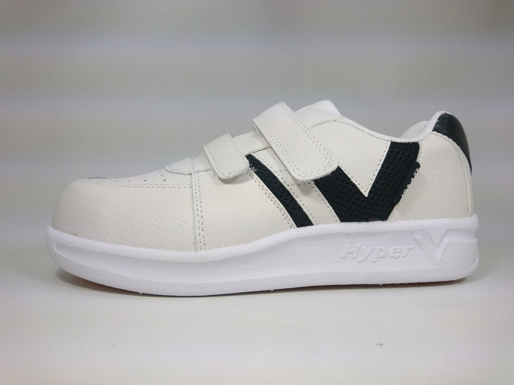 滑らない作業靴を追求した