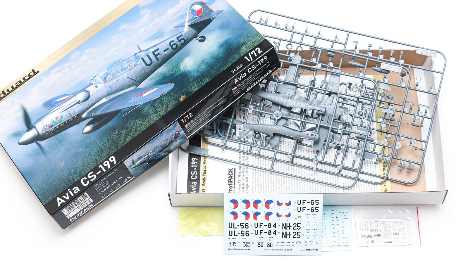 知らない飛行機。でもオーラを信じて買う！／エデュアルド CS-199