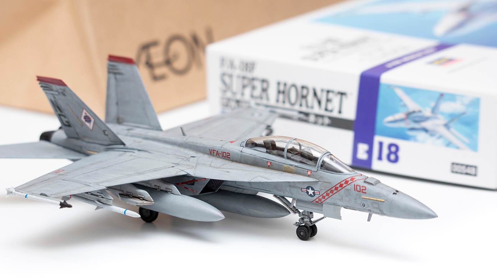 プラモは生活日用品!? 普段着の定番品を近所で補給。／ ハセガワ 1:72