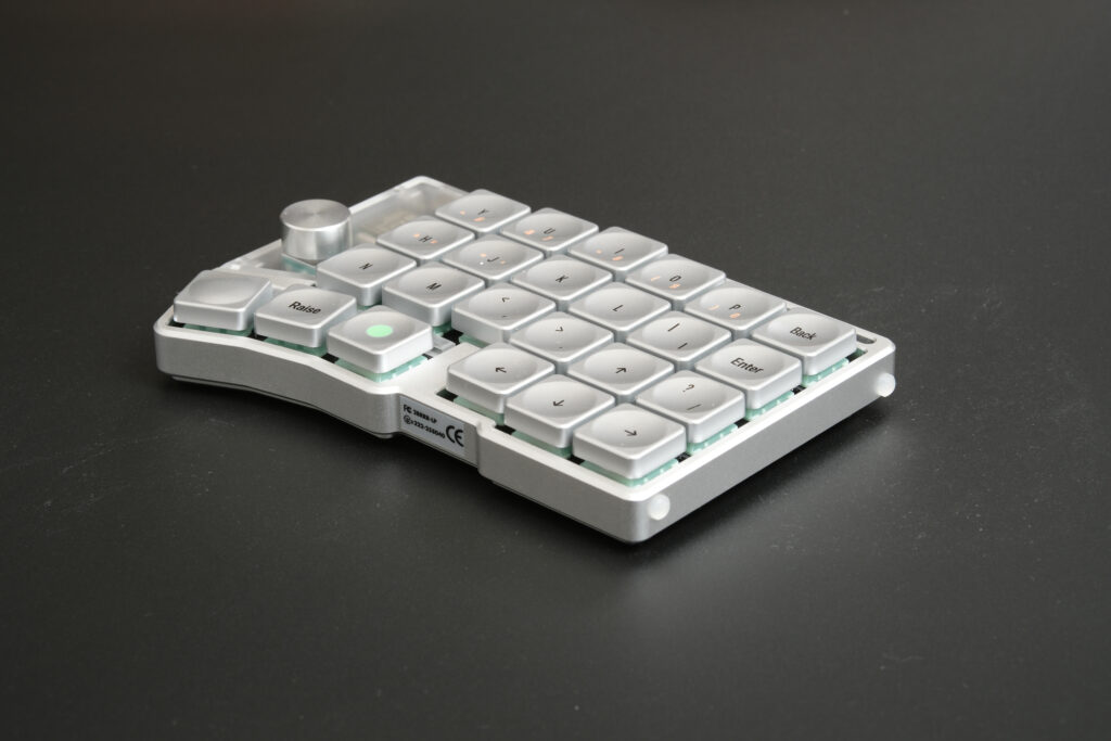 無線分割×金属筐体キーボード】Cornixレビュー｜キーマップ、分割