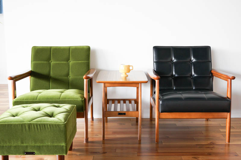 ソファで過ごす時間がもっと好きになる。サイドテーブルのすすめ