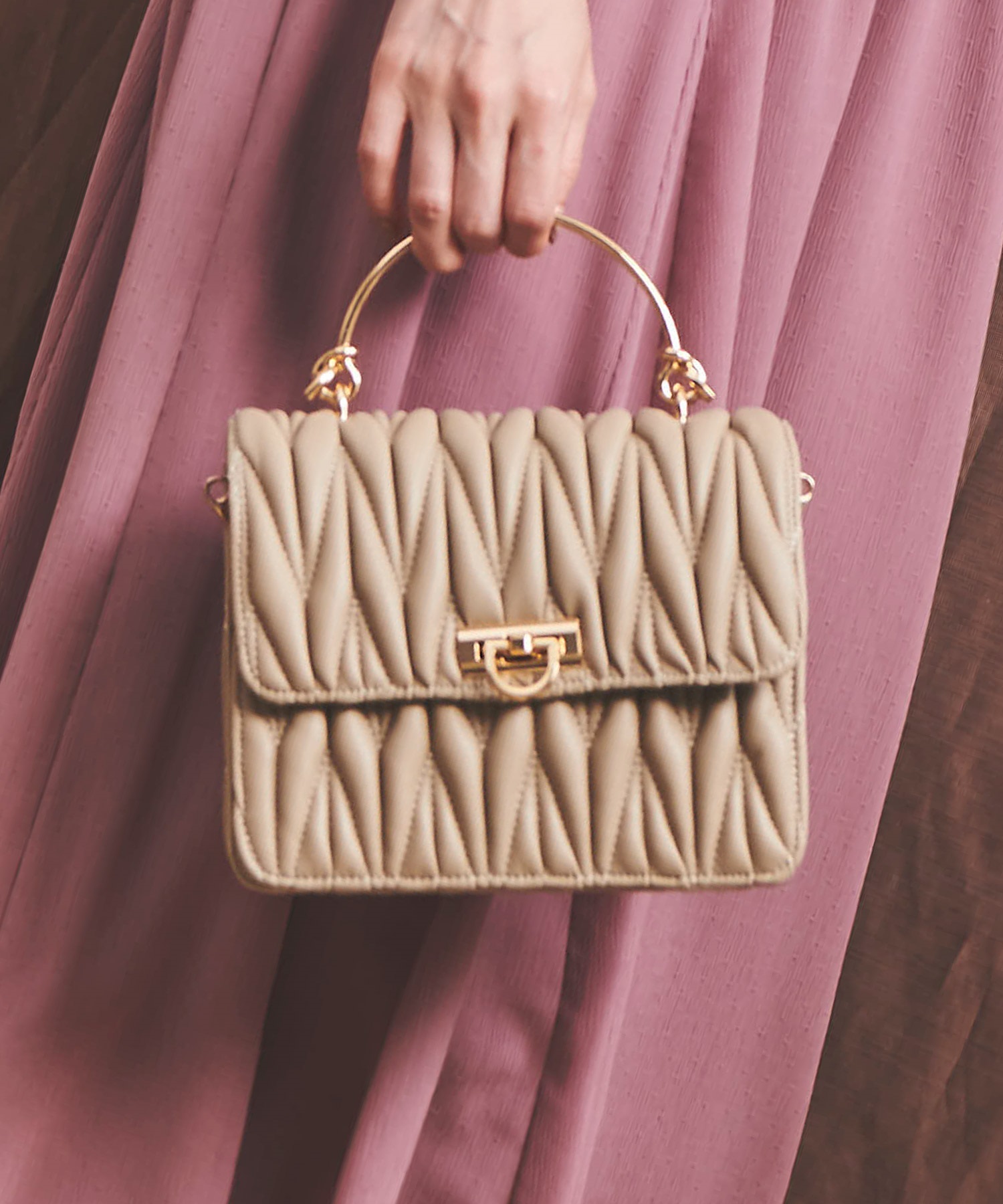 キルティングミニバッグ | バッグ | NOELA OFFICIAL WEB STORE