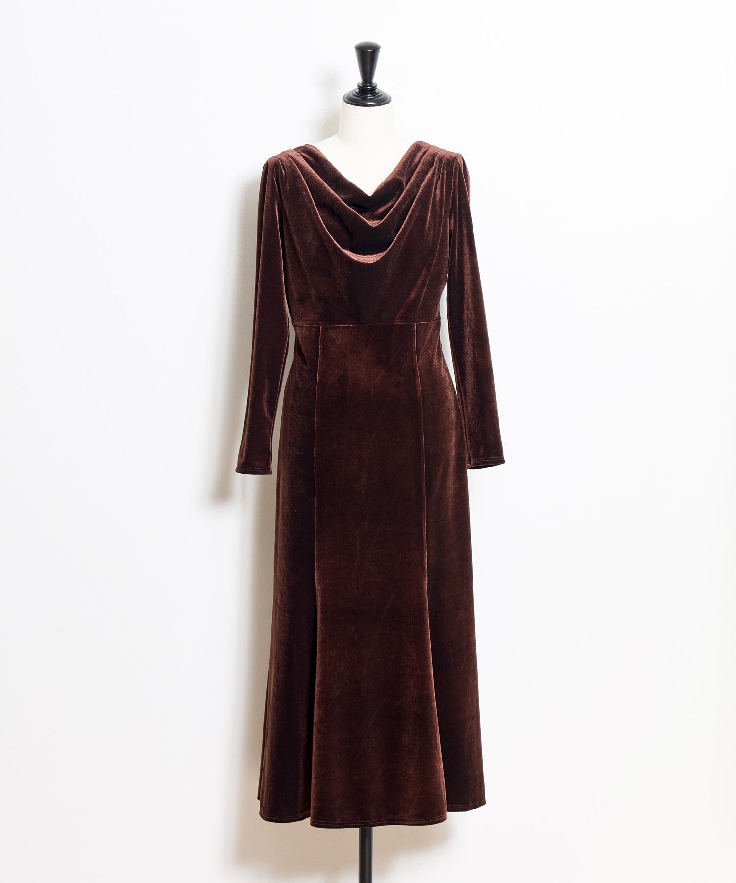 ドレープベロアワンピ | ロングワンピース | NOELA OFFICIAL WEB STORE