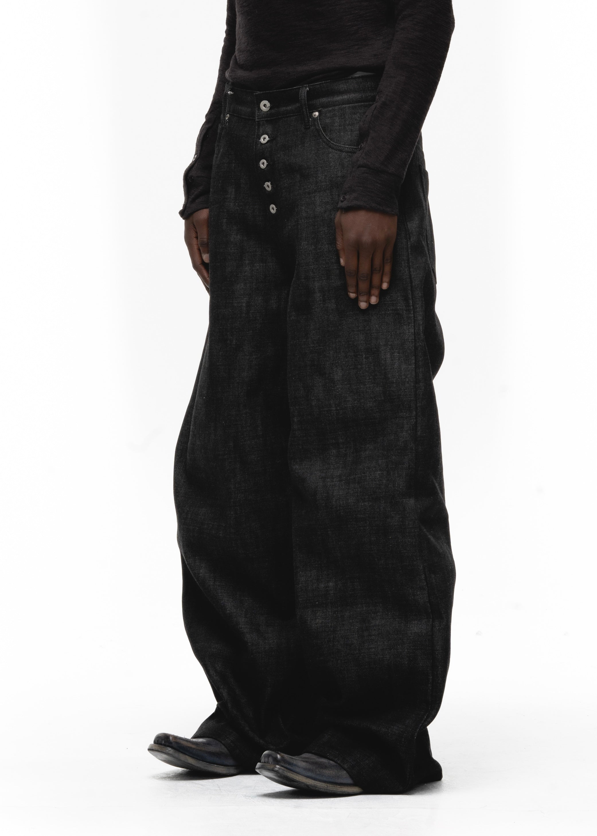 RAW DENIM JAPANESE LOOSE FIT BLACK – NO/FAITH STUDIOS