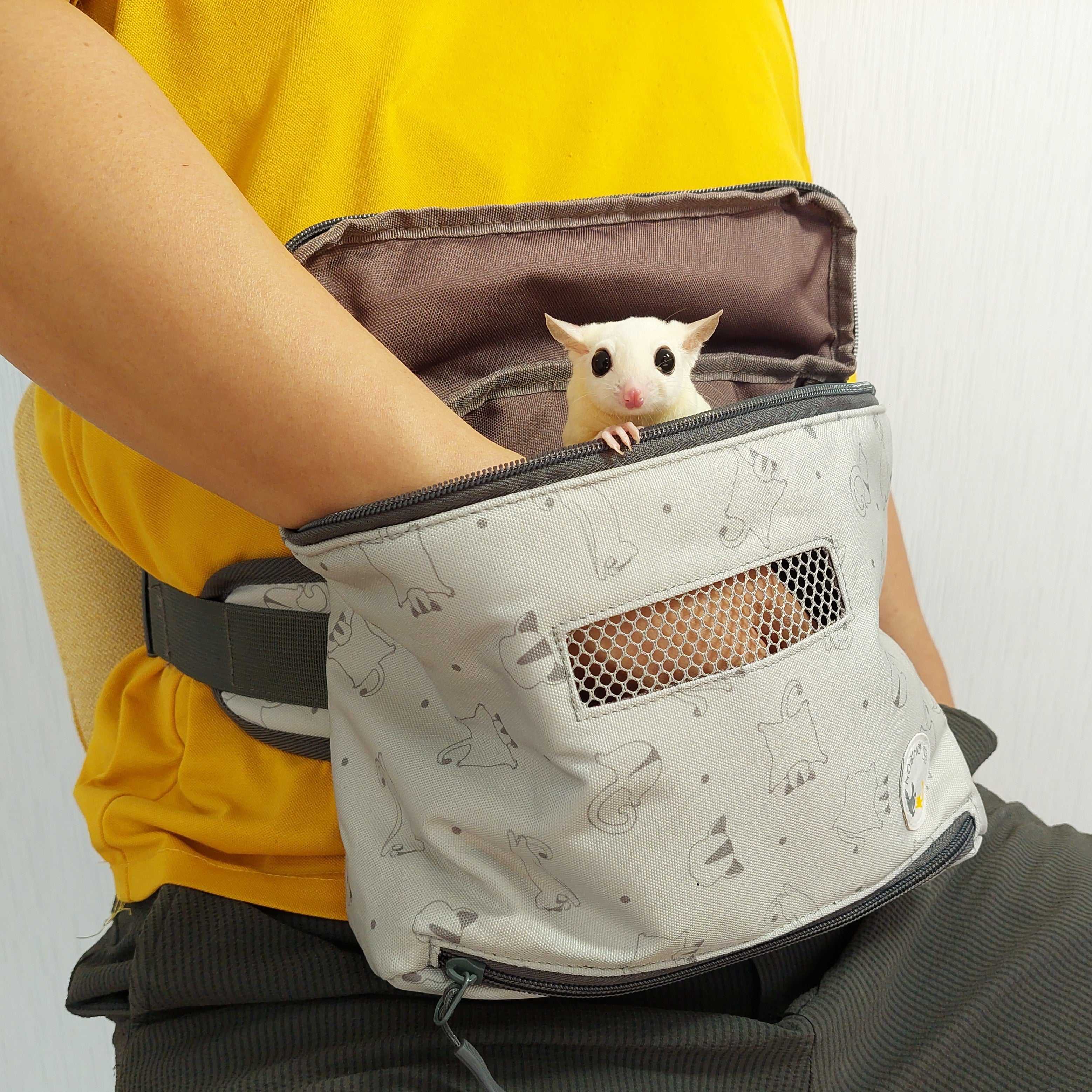 NEW】揺れ0,モモンガポーチ。忙しい時でも飼い主の温もりを。「ピタ