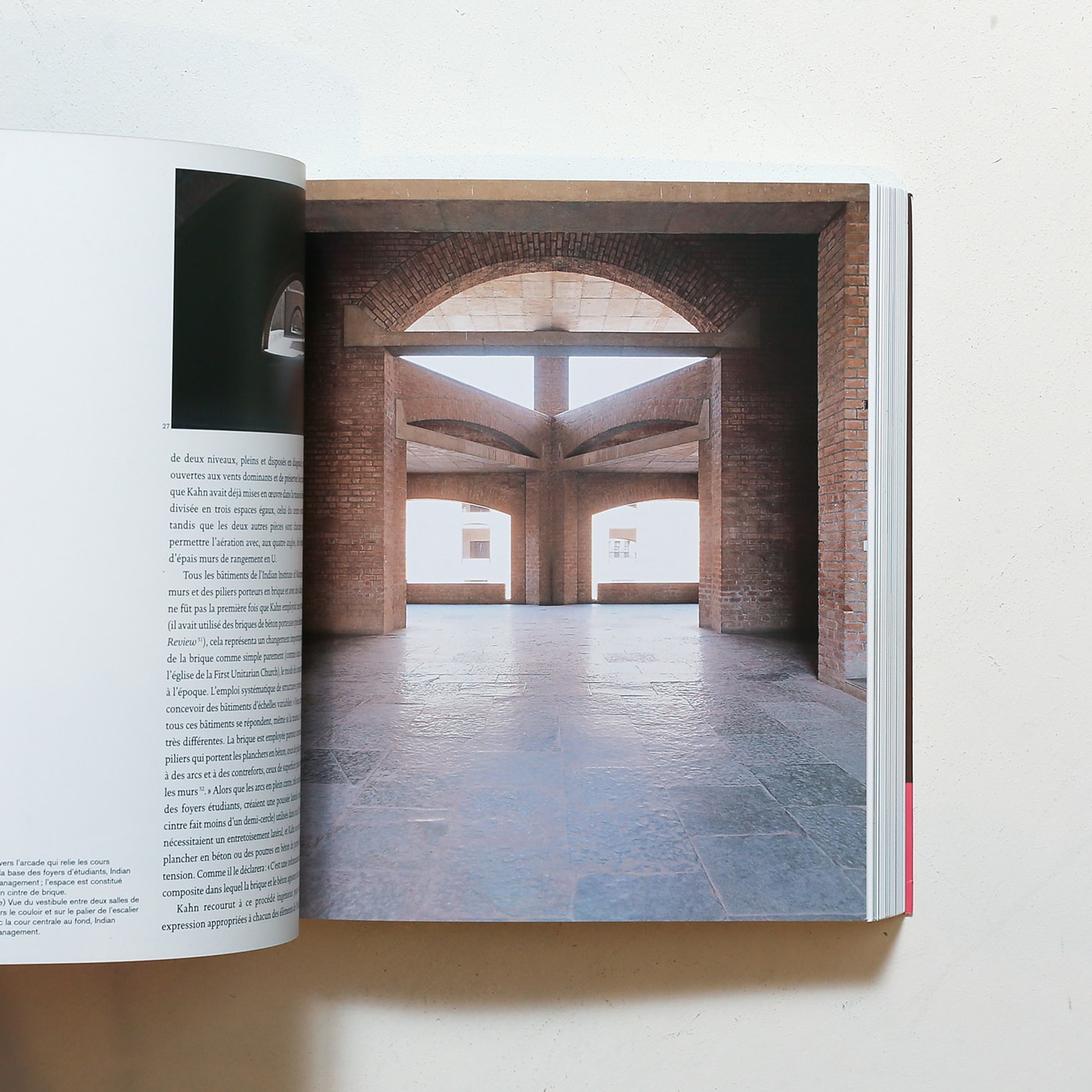 Louis I Kahn | ルイス・カーン建築作品集 | nostos books ノストス