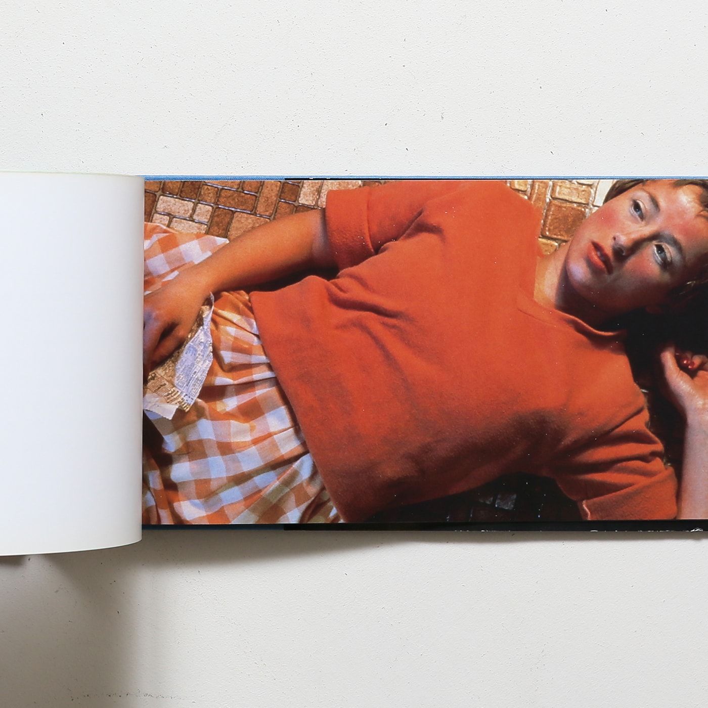 Cindy Sherman: Centerfolds | シンディ・シャーマン | nostos books