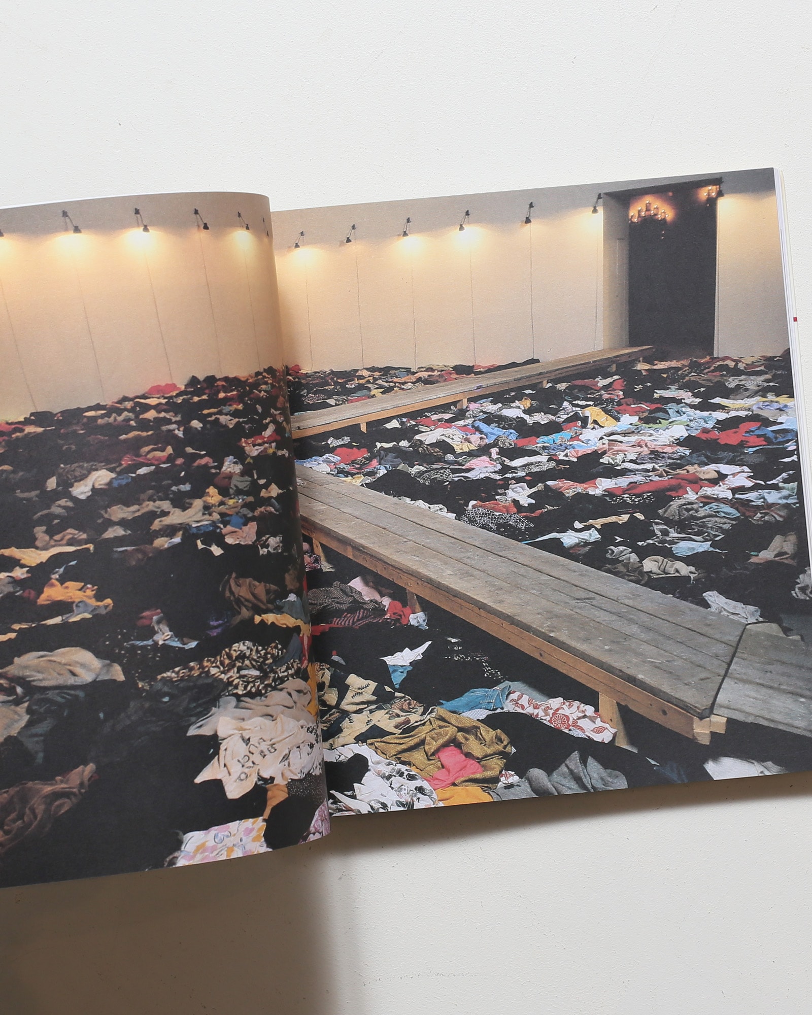 Christian Boltanski | クリスチャン・ボルタンスキー | nostos books