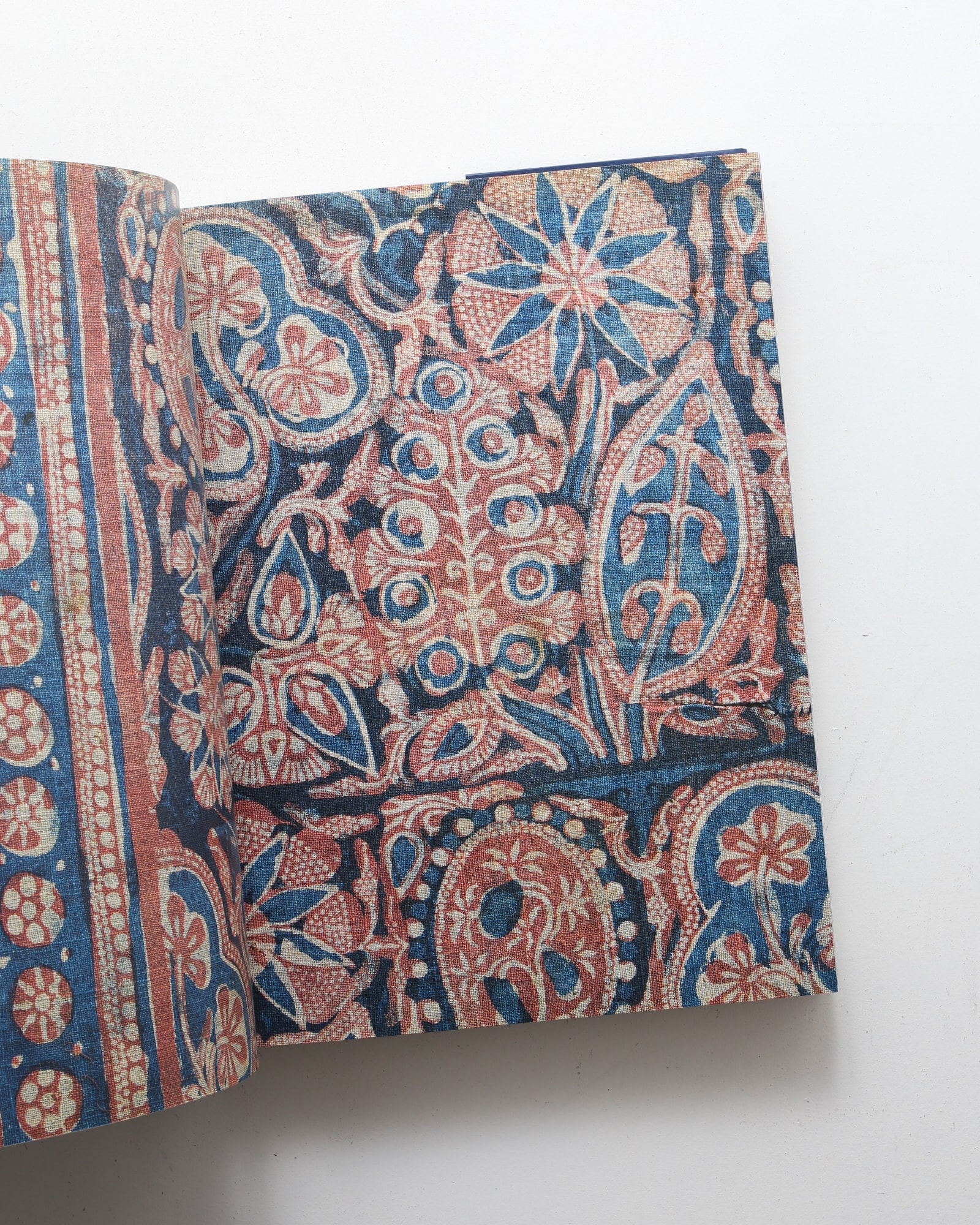 Textiles of India | Helmut Neumann、Heidi Neumann | nostos books
