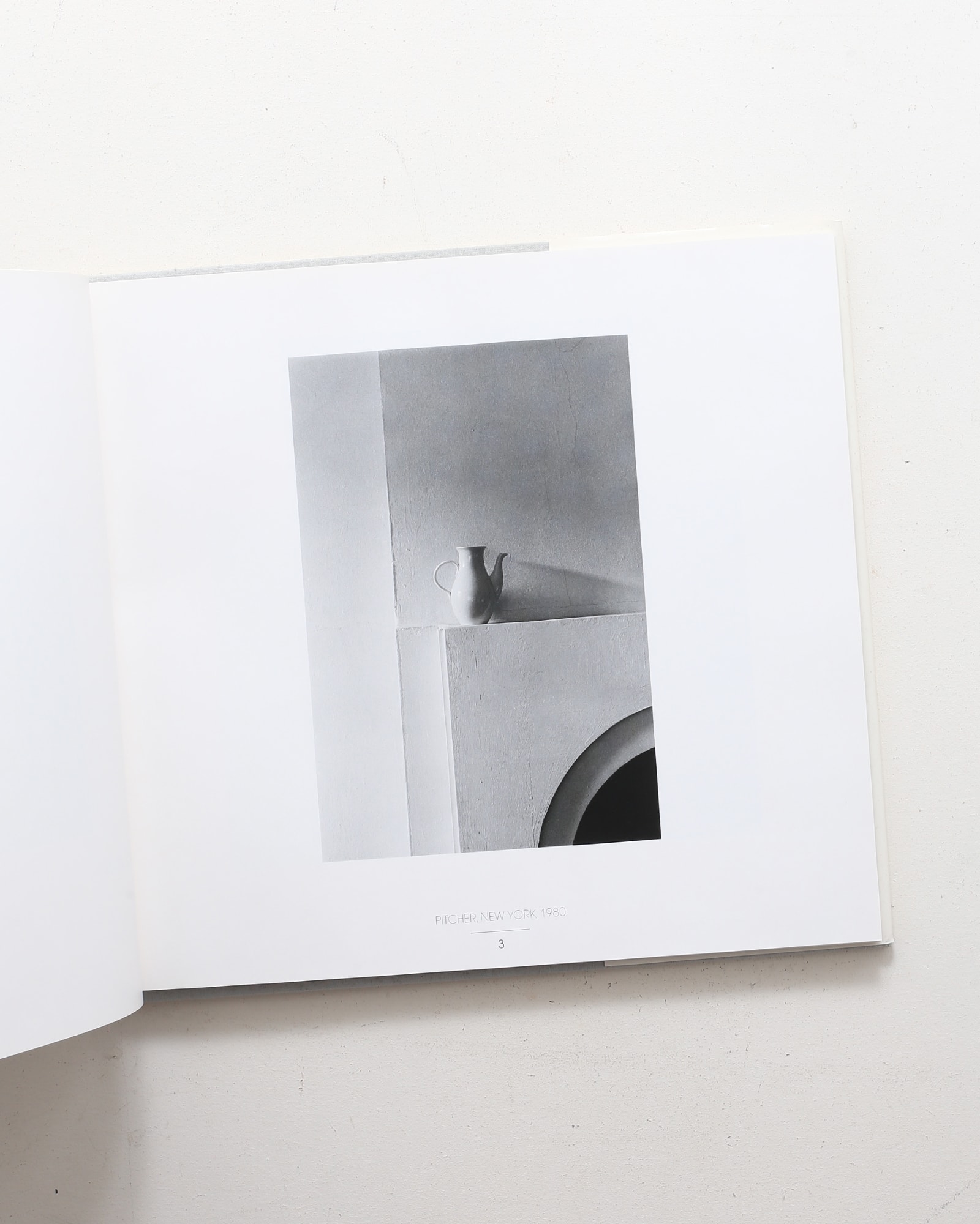 Revealing Lights | Lilo Raymond | nostos books ノストスブックス