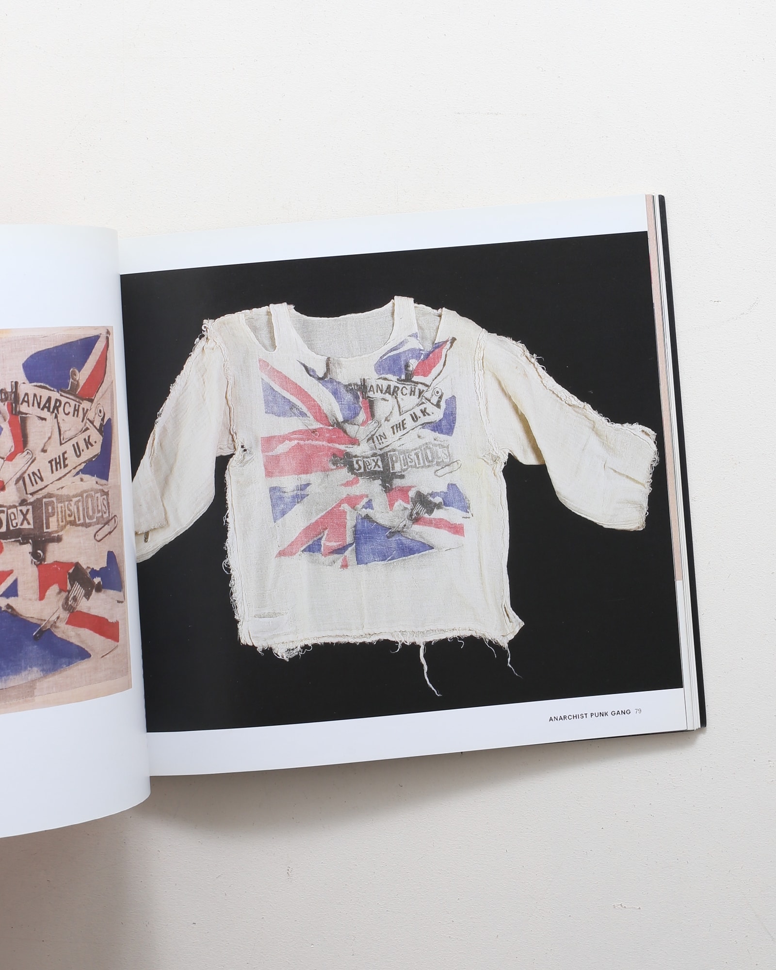 No Future: Sex, Seditionaries and the Sex Pistols | Paul Stolper