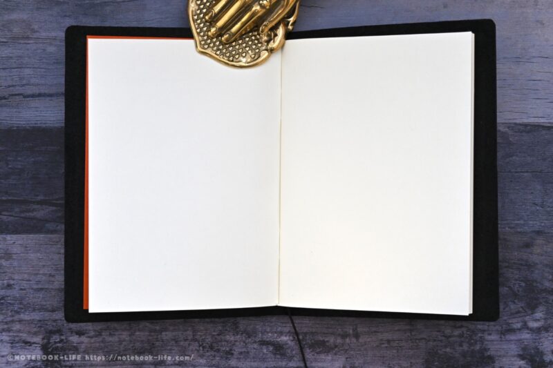 成田空港限定のトラベラーズノート（パスポートサイズ）を買ってきた✈️