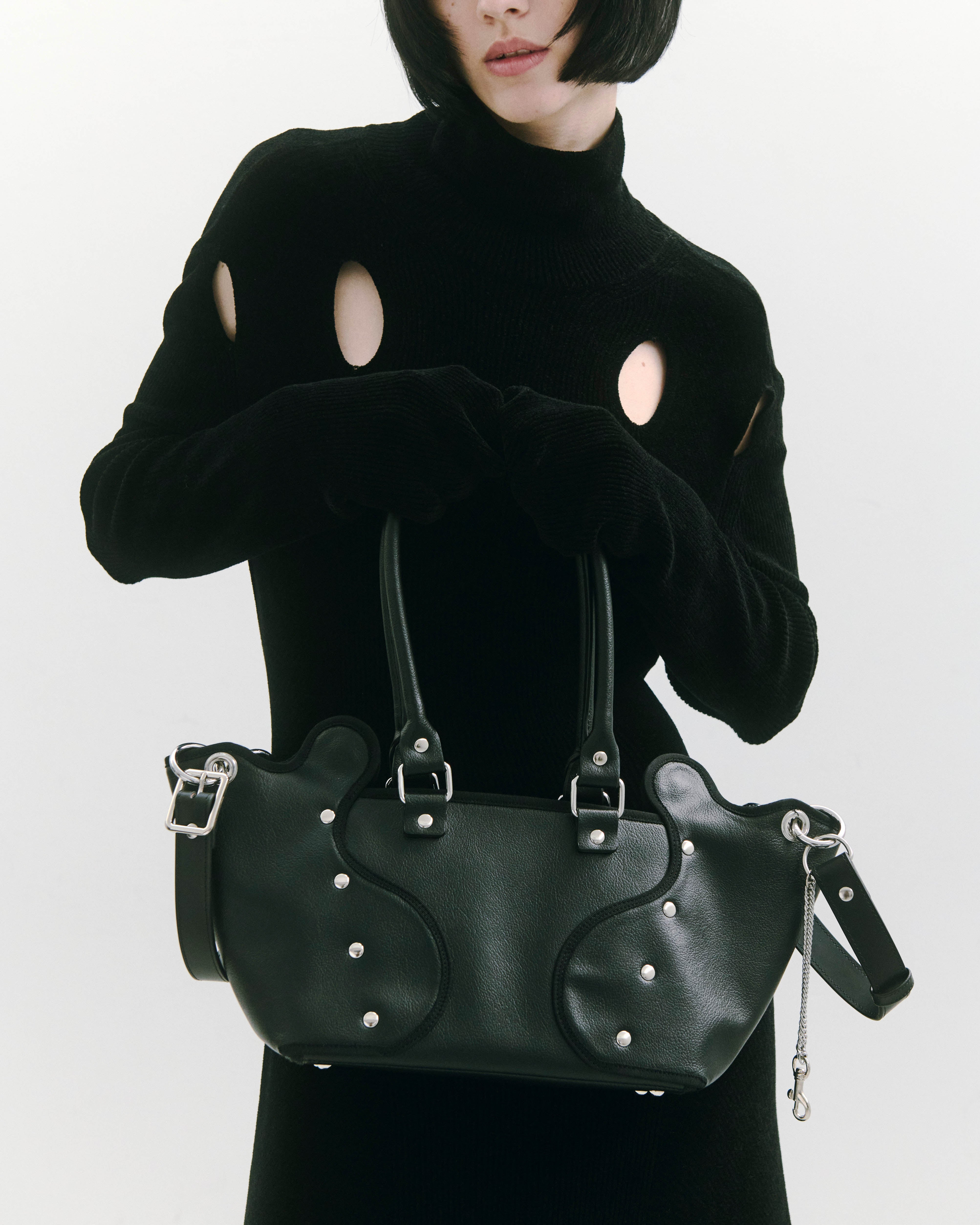 dimanche nuit / black – nori enomoto