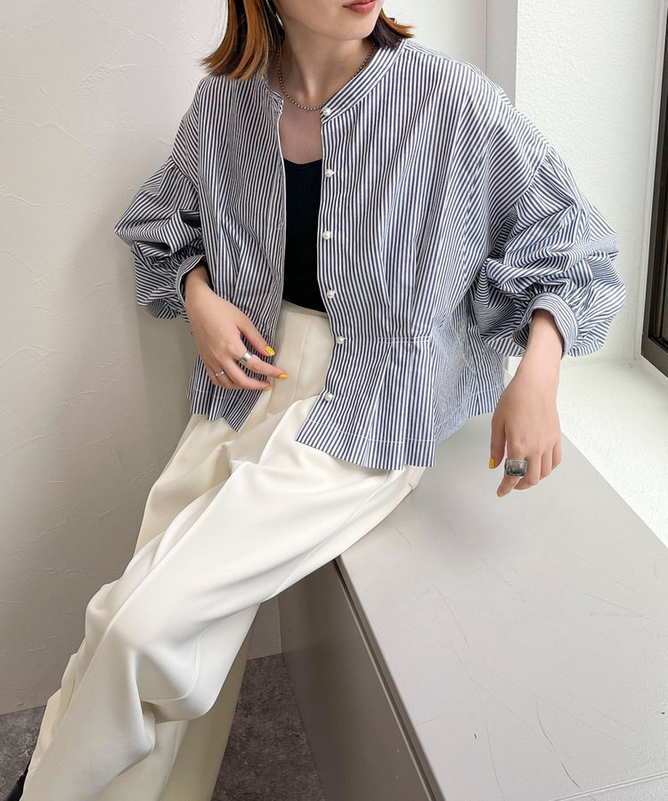 パールボタン クロップドタック ブラウス（4-0021-5-21-018）｜fredy