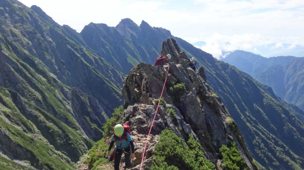 穂高の岩場 2 岩稜会 朋文堂 穂高の岩場 2 岩稜会 朋文堂