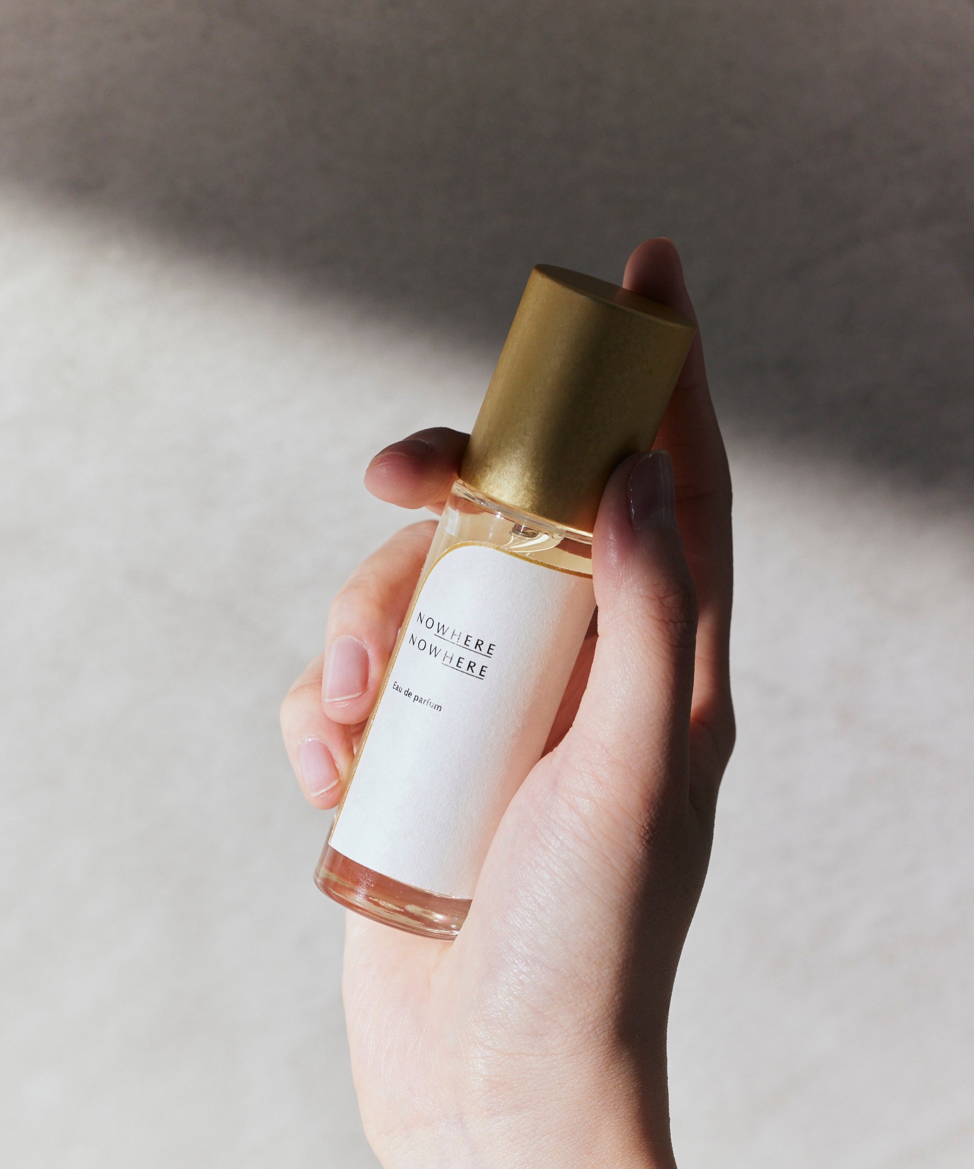 オードパルファン #FFF 30ml – NOWHERE NOWHERE ONLINE STORE