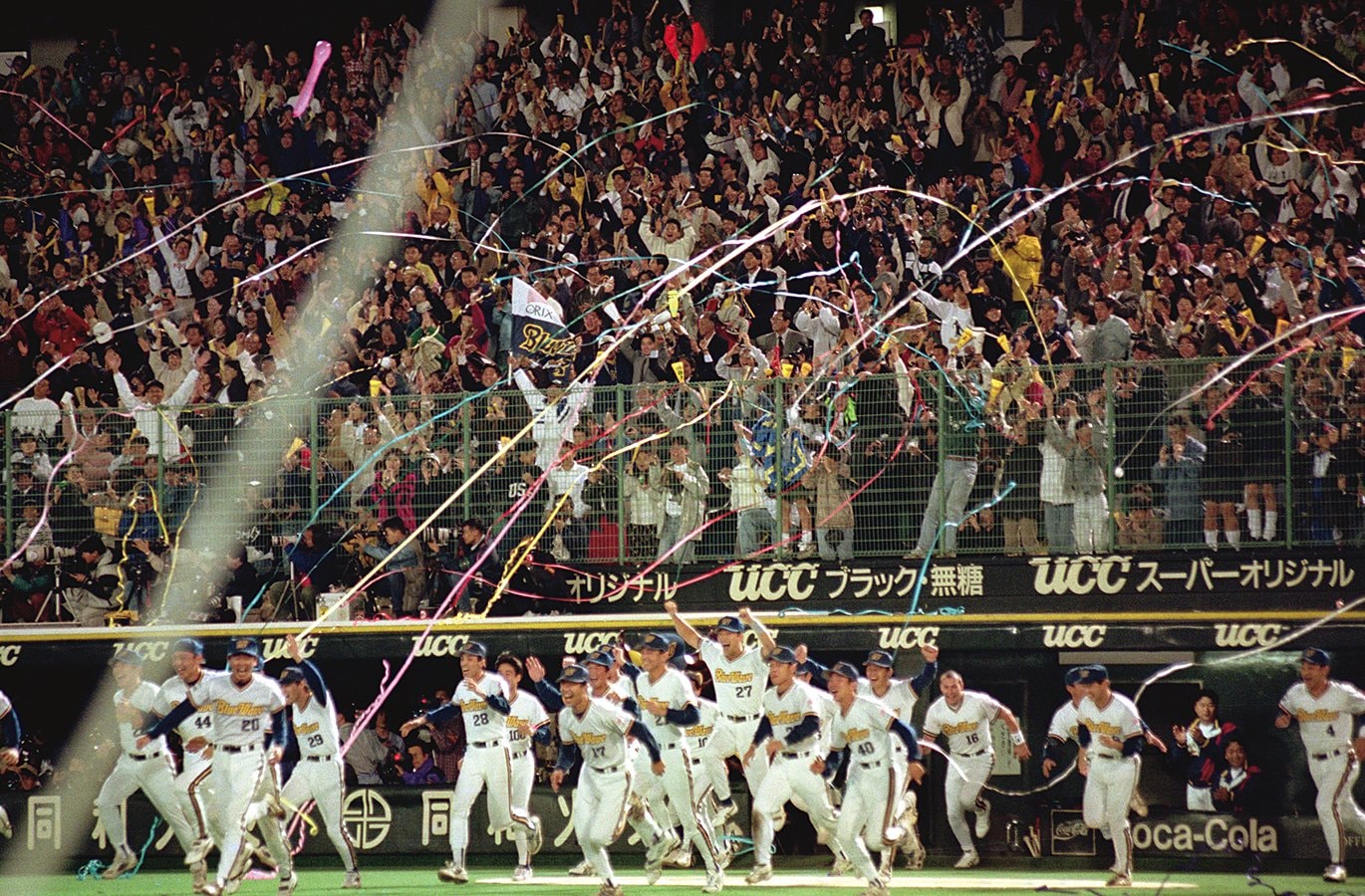 img_5db18ed67d9b9c83a698df87a6