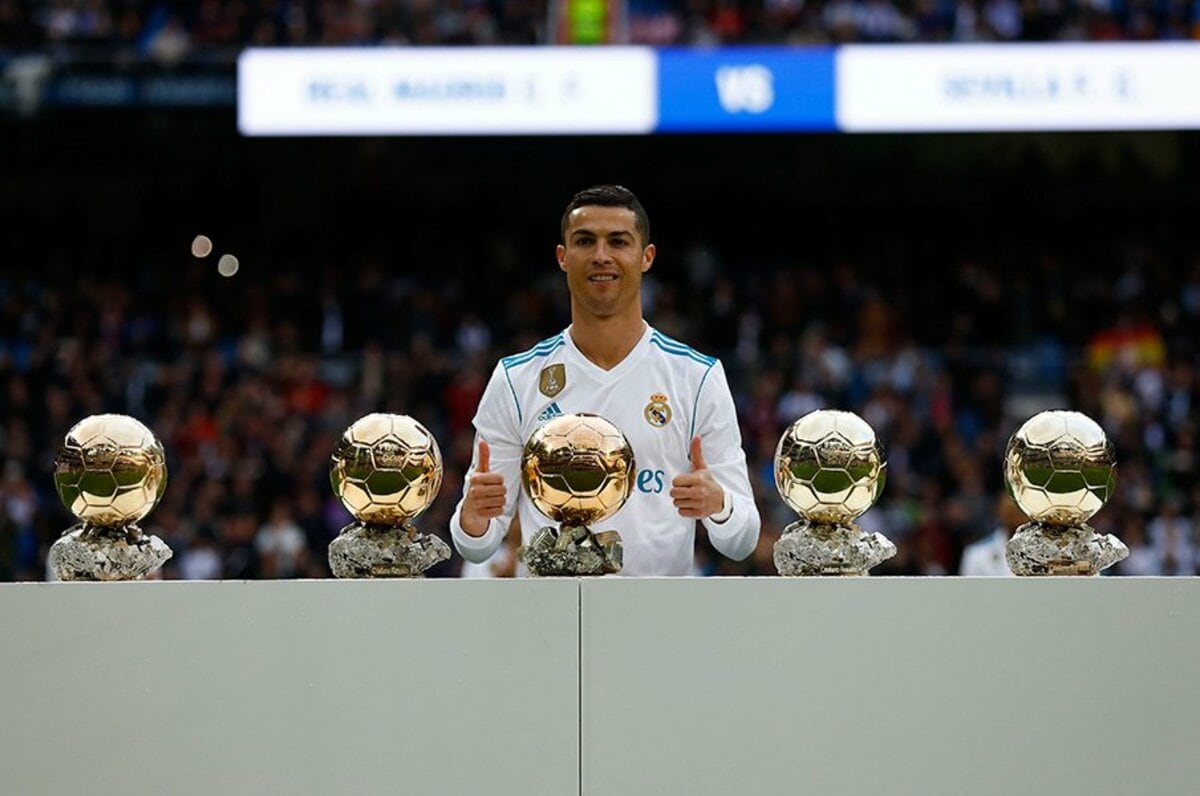 ロナウド＆メッシさえいなければ……。バロンドール3位という涙の歴史