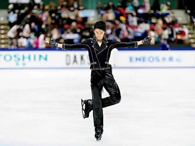 羽生結弦が高校時代から履き続ける“革命的なスケート靴”のヒミツとは