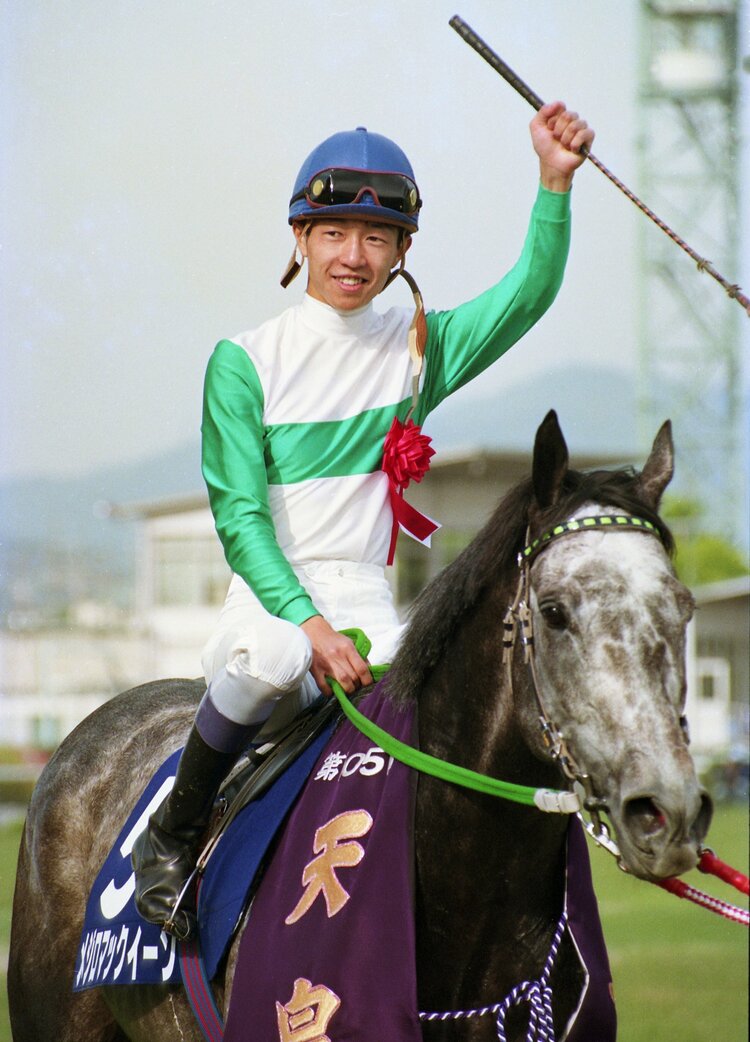 天下分け目の天皇賞・春「トウカイテイオーvsメジロマックイーン」を