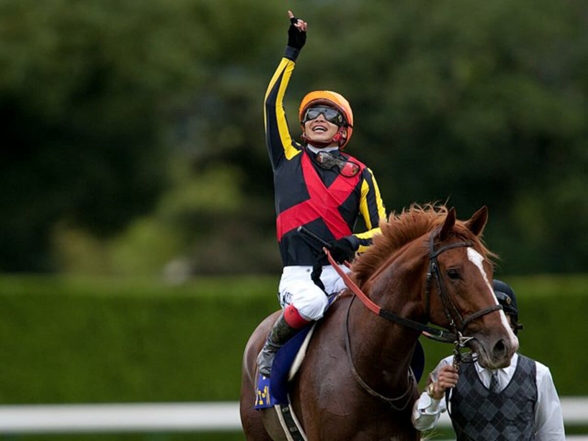 愛馬オルフェーヴルを語る＞ 池添謙一 「三冠をもたらした“人馬一体