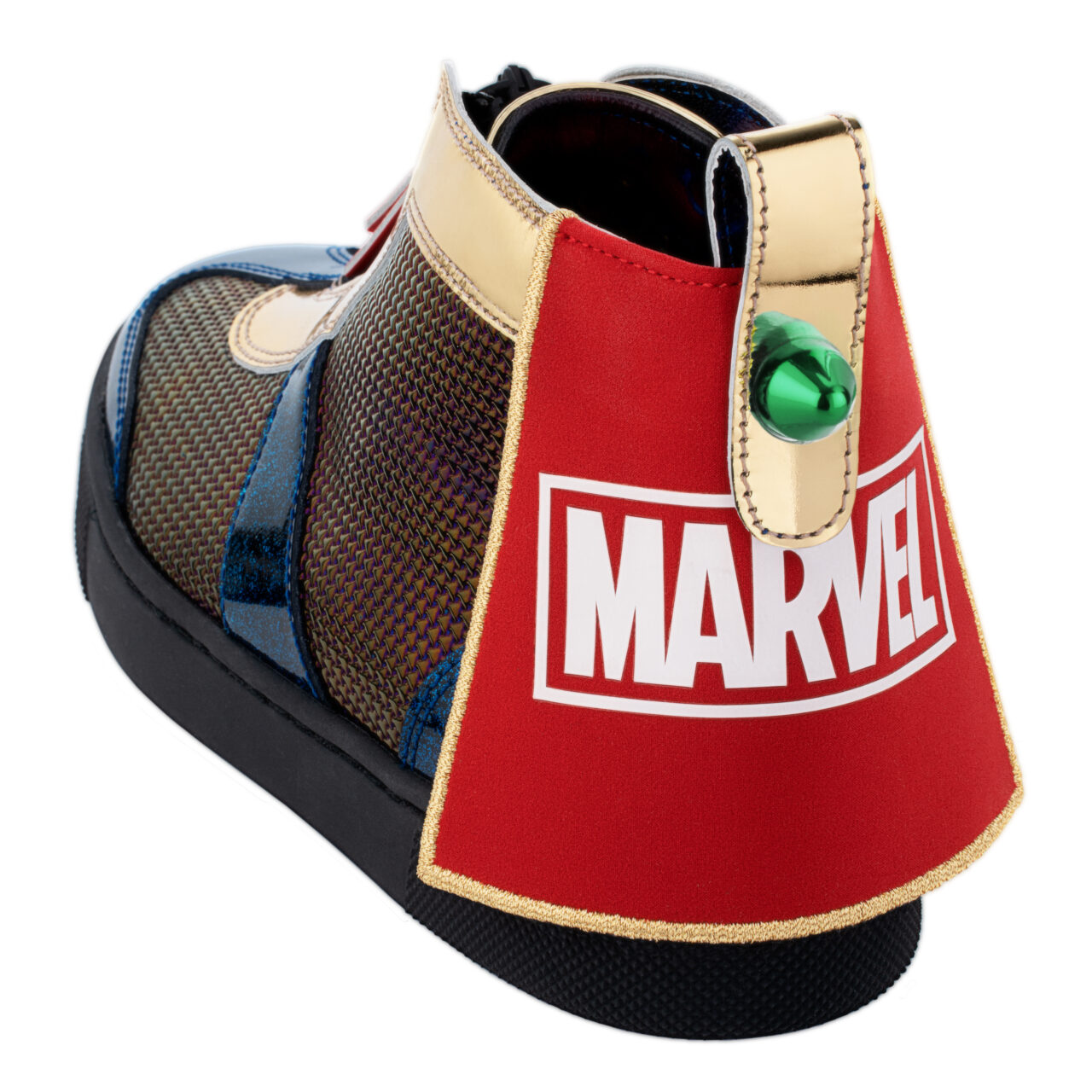 ルブタンがヒーローに!? マーベルと「クリスチャン ルブタン」の極上