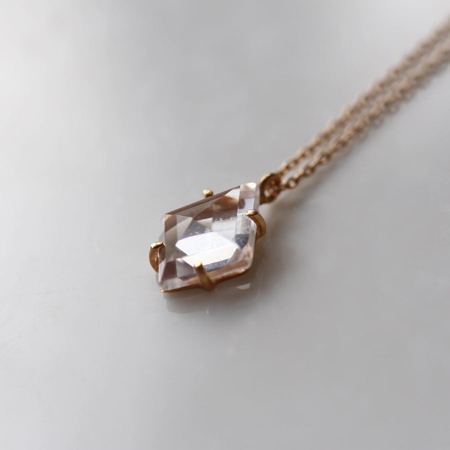 道標 | クリアクォーツ ネックレストップ – NUDGE jewelry