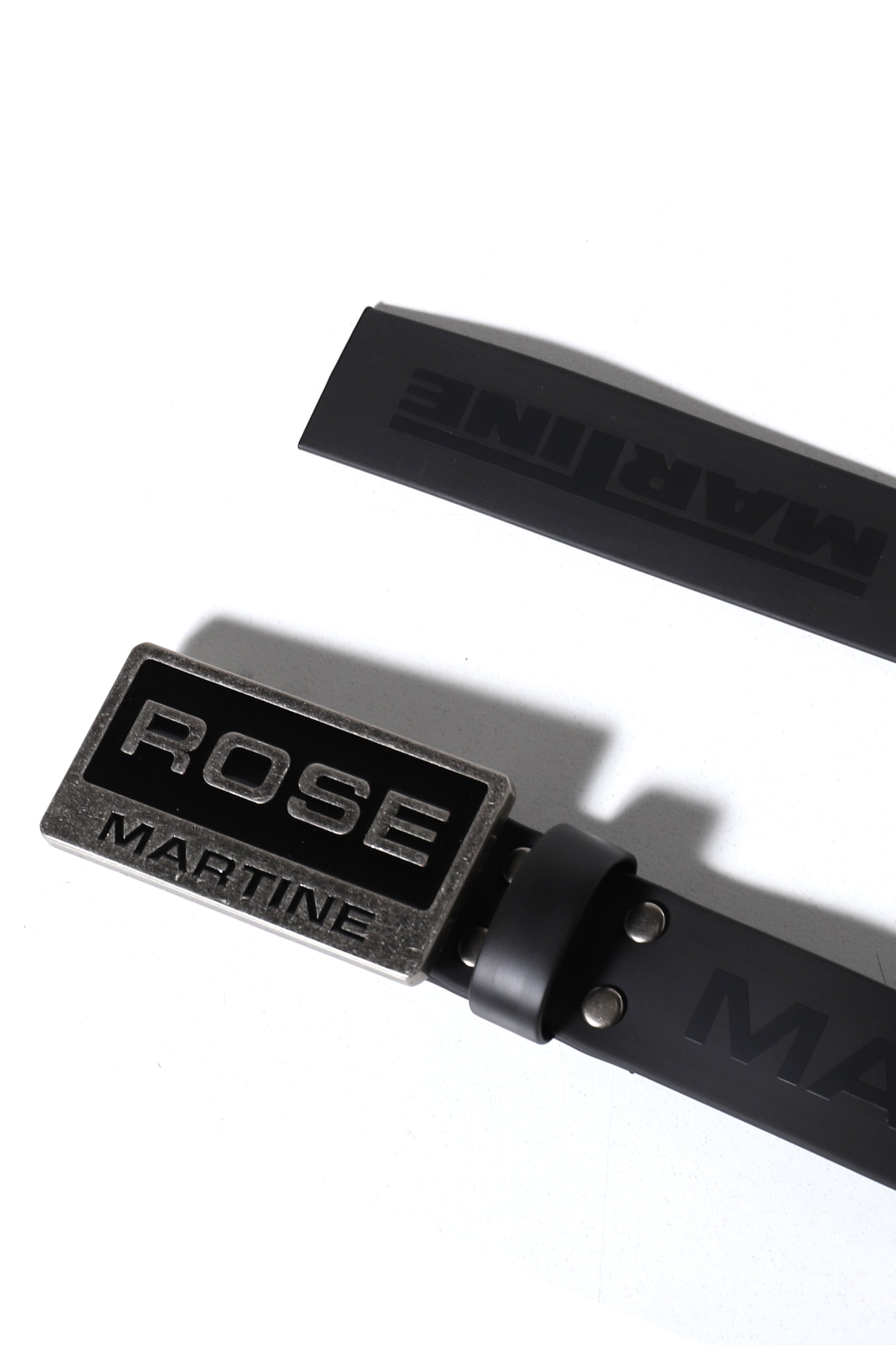 Martine Rose マーティン ローズ SS25 RUBBER TYRE BELT / BLK - NUBIAN