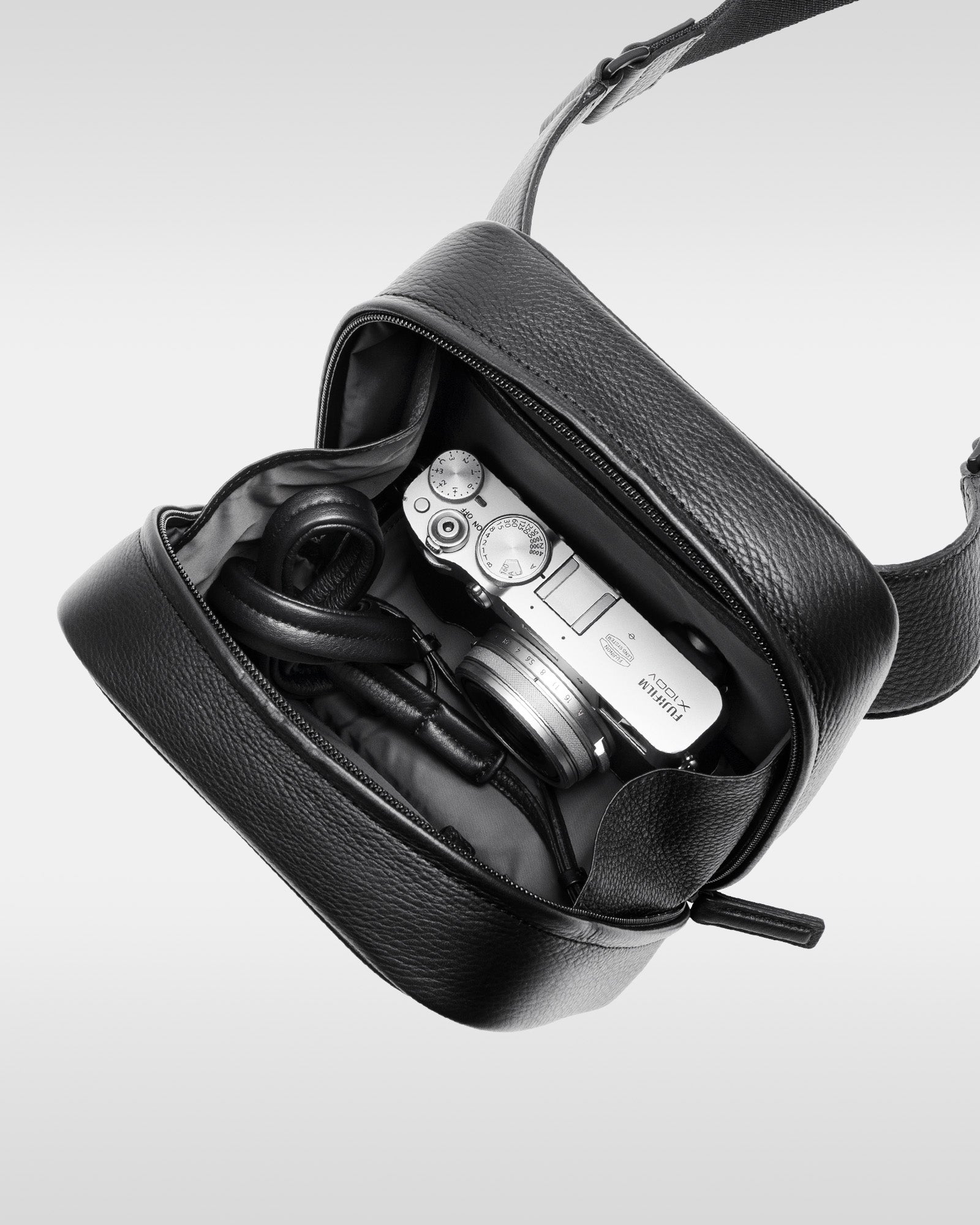 ウィークエンド カメラバッグ ミディアム - 防水レザー カメラバッグ