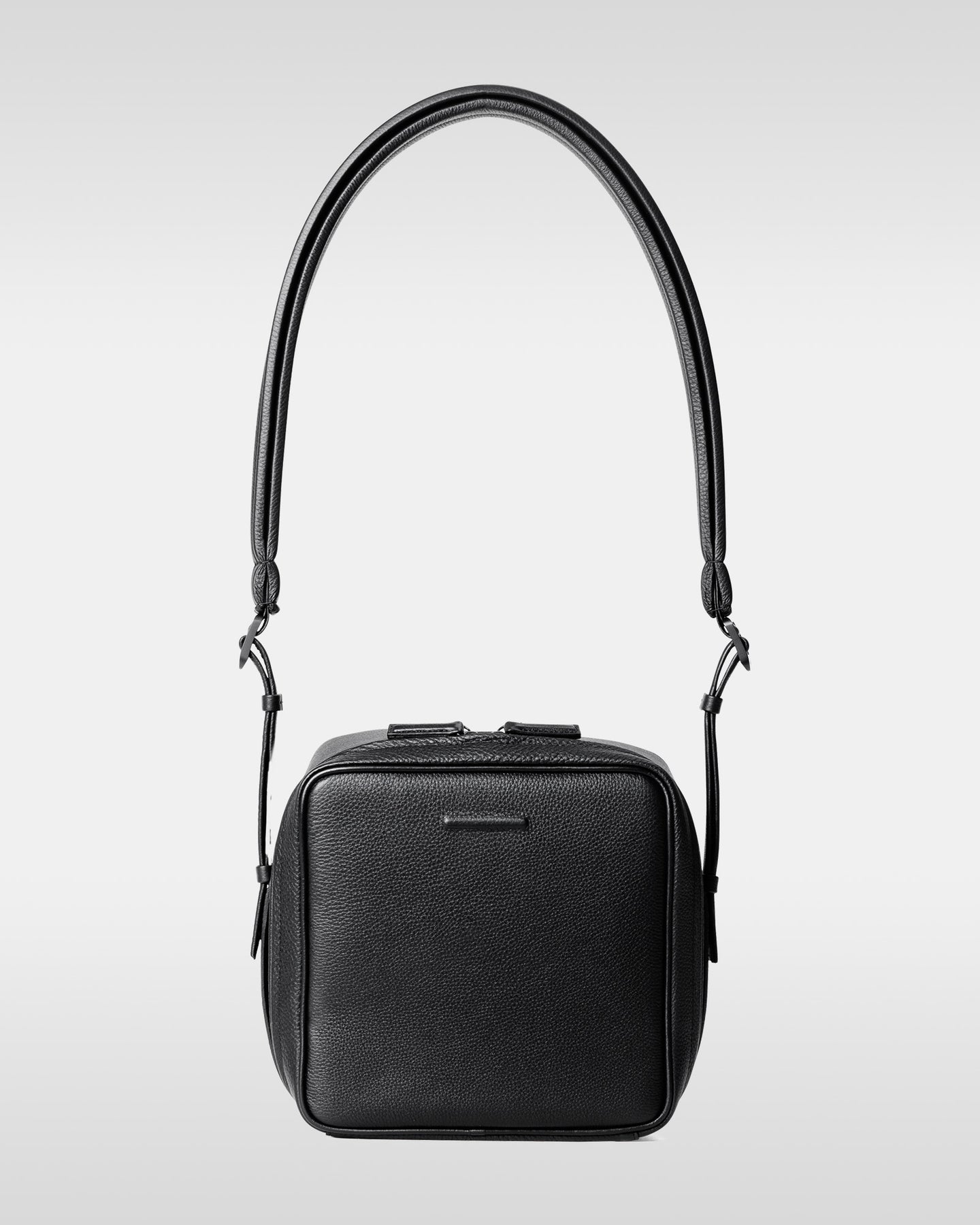 camerabag_shouldertype_L_BLK_f