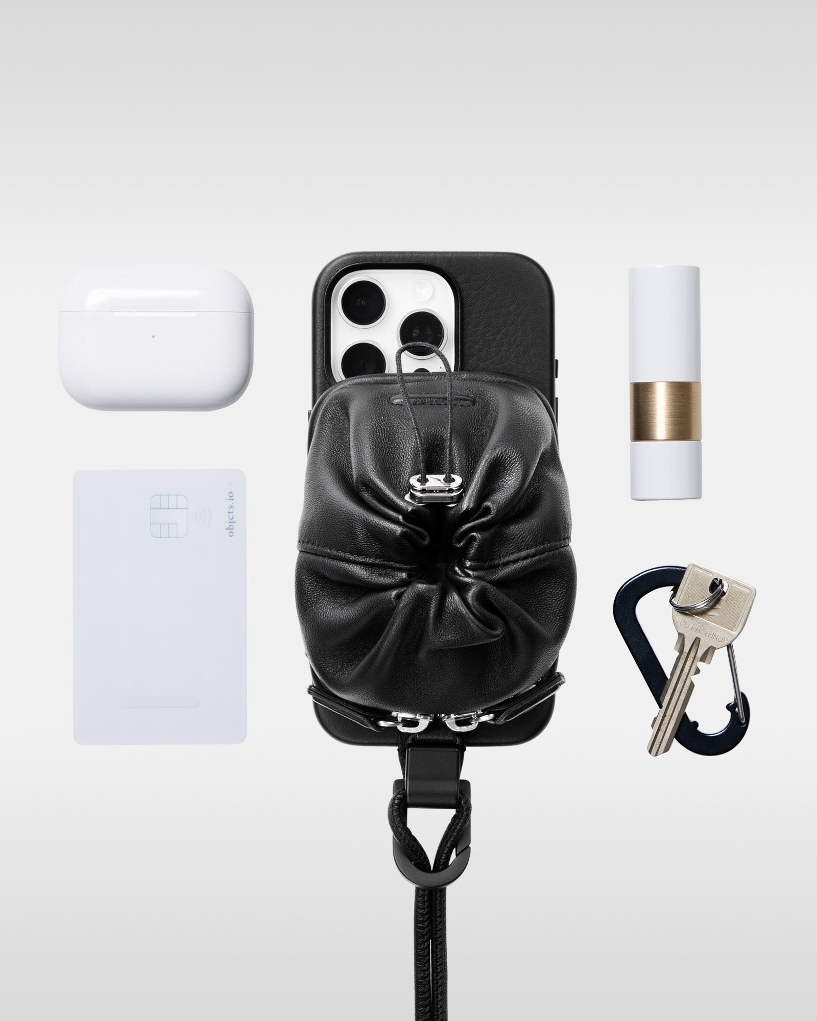 iPhone 17 / 16 / 15対応 レザーケースセット｜着脱ストラップ付き