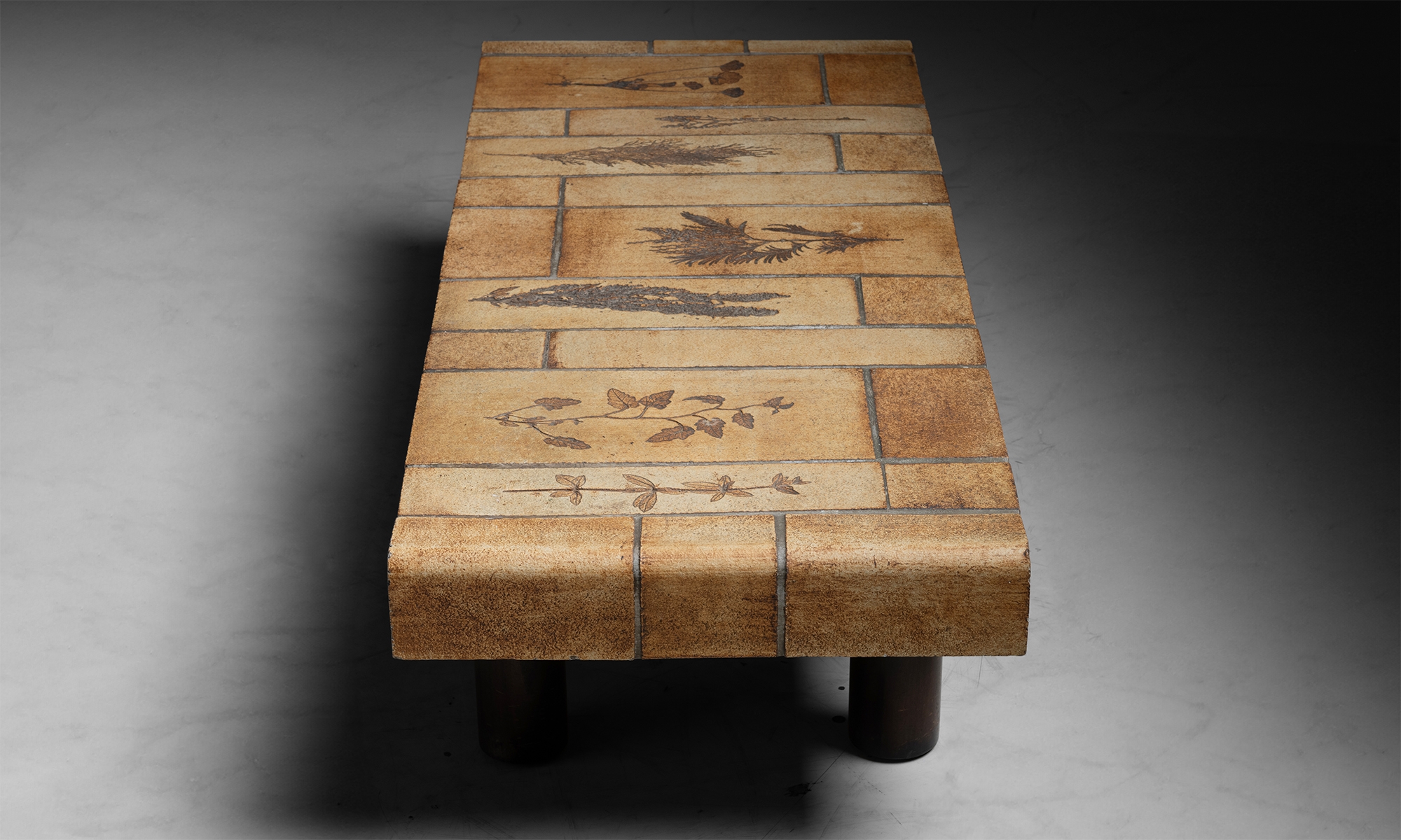 Roger Capron Coffee Table :: Obsolete