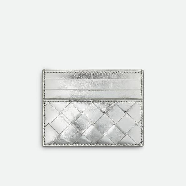 ボッテガ・ヴェネタ｜シルバー・ゴールドに輝くイントレチャートレザー