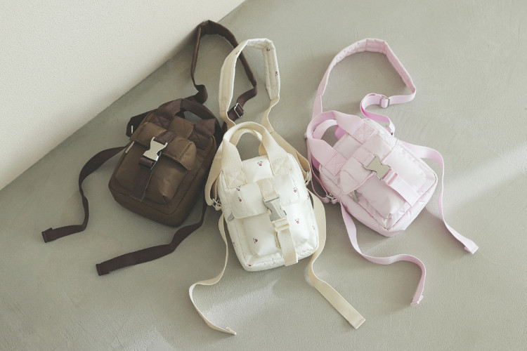 レスポートサック×神崎恵コラボ第3弾｜パフィーなバッグ＆ポーチと前回