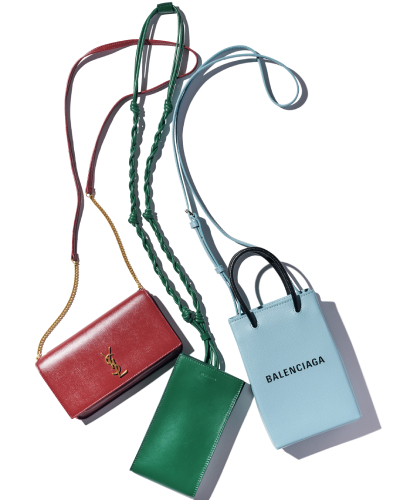 ミニマムに出かけるなら… 憧れブランドの「フォンフォルダー」が活躍