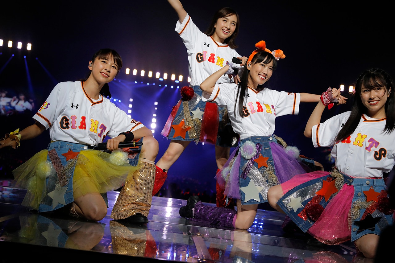 新「Z伝説」で幕開け！ももクロ、32曲メドレー×2で10年振り返った東京