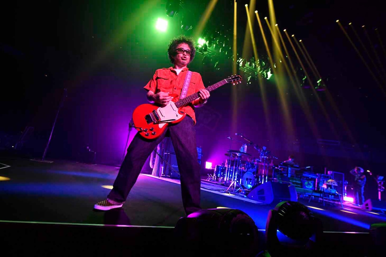 奥田民生、シンプルかつ豪快なR&Rショー繰り広げた15年ぶり武道館