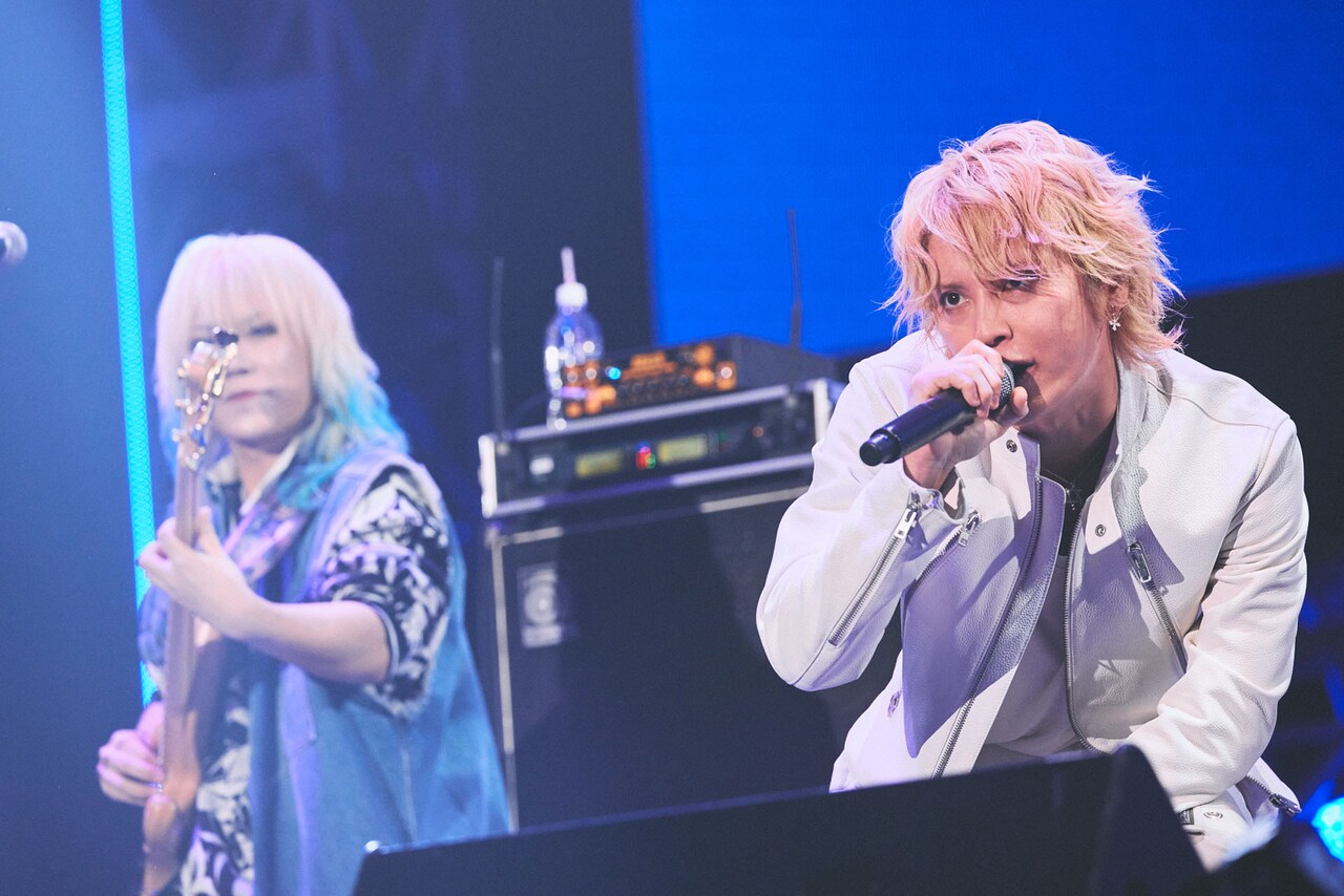 グループ超えたコラボに兄弟共演も！「DayDay. SUPER LIVE」注目の男性