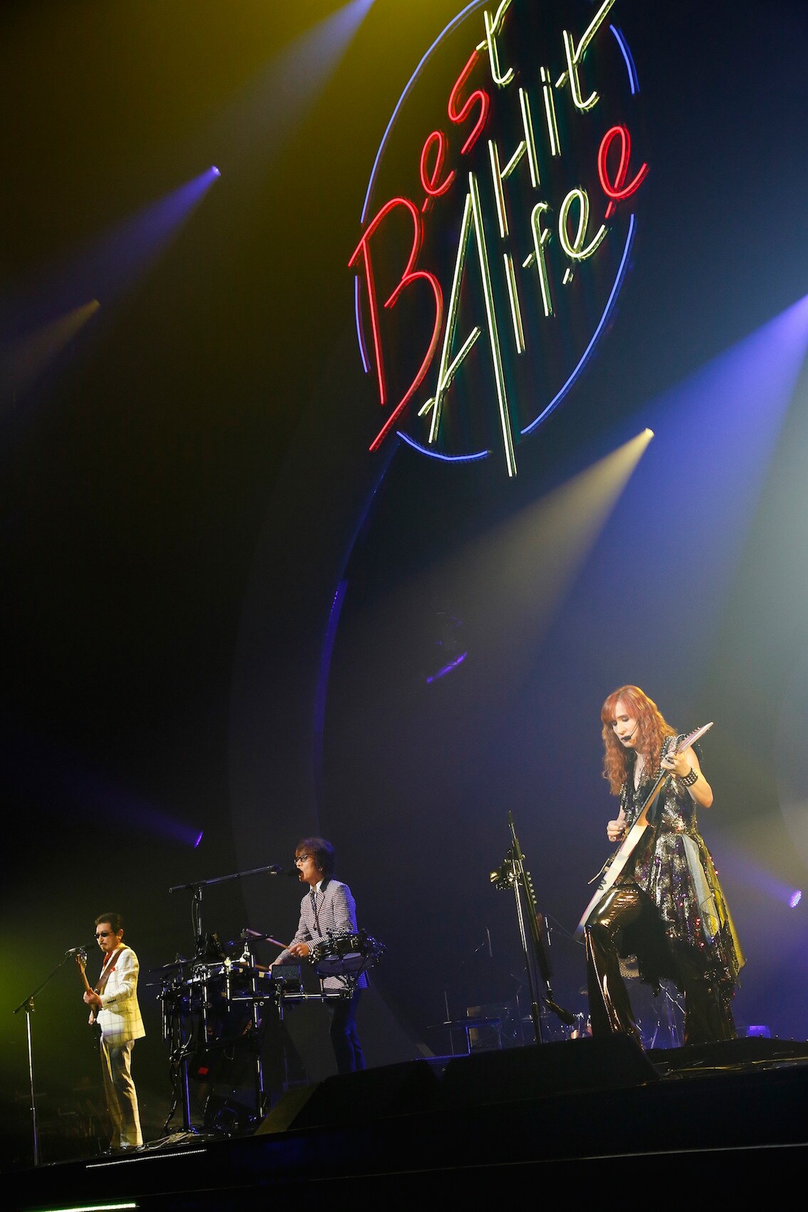 THE ALFEE、夏にたまアリライブ「ONE NIGHT CIRCLE」 - 音楽ナタリー