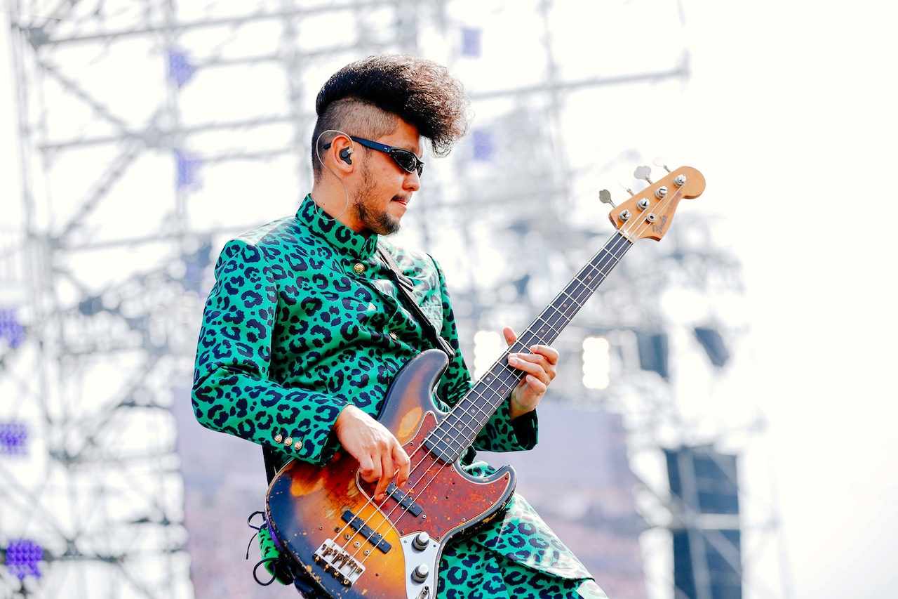 白鳥松竹梅（B / 氣志團）（撮影：上山陽介） [画像ギャラリー 38/107