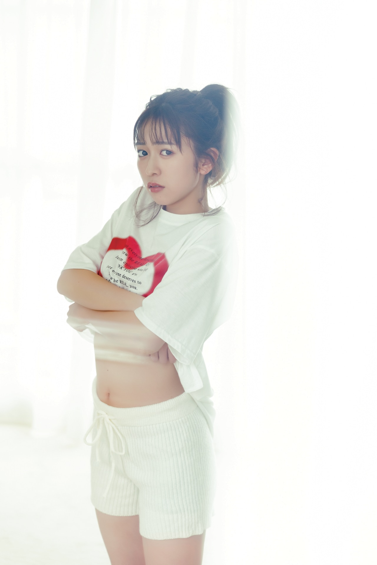 超ときめき♡宣伝部・小泉遥香の腹チラカット公開、帯コメントは高城れ