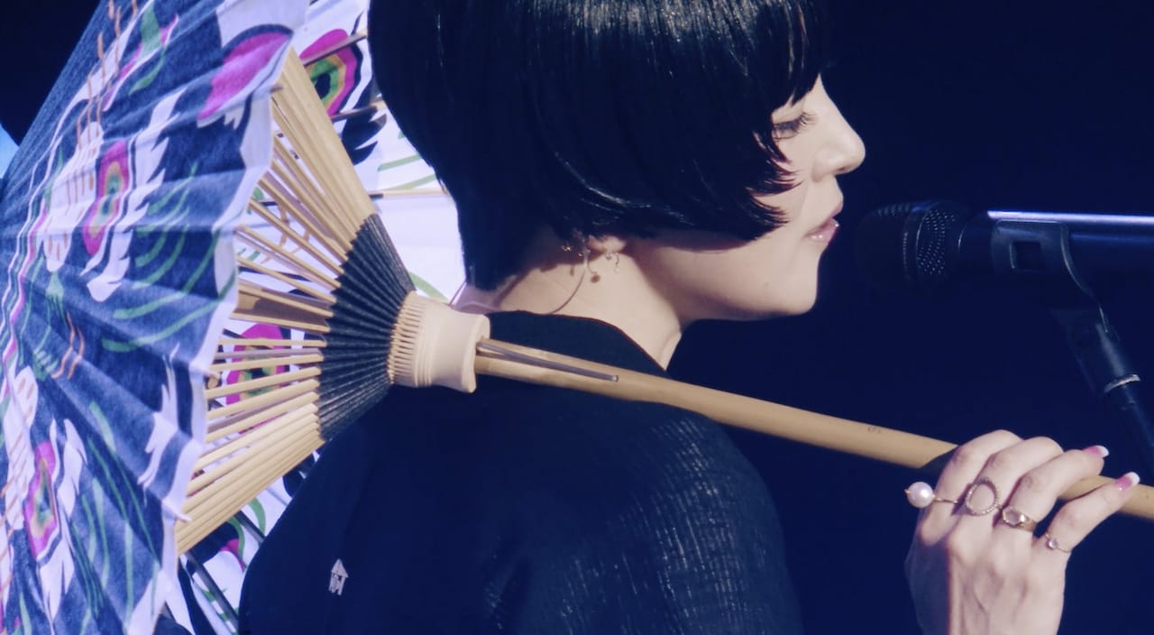 椎名林檎「（生）林檎博'24」から「TOKYO」「茫然も自失」のライブ映像