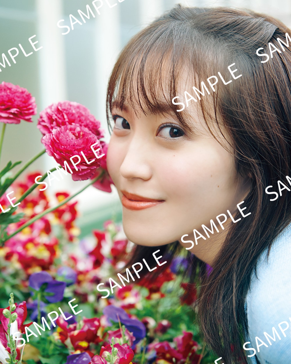 櫻坂46松田里奈の1st写真集の特典絵柄公開 植物園やビーチ、ホテルの