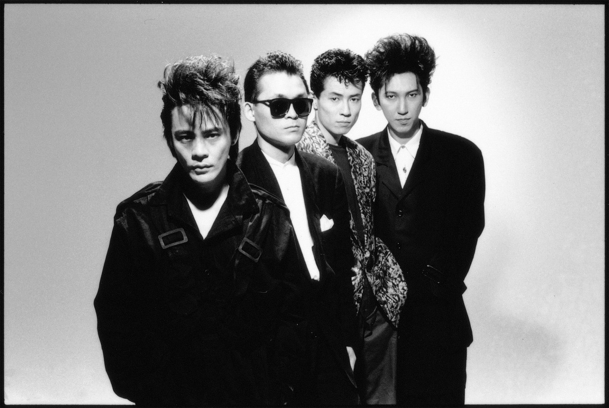 BOØWYの写真100点以上収めた「BOØWY Special Photo Book」7inchサイズ