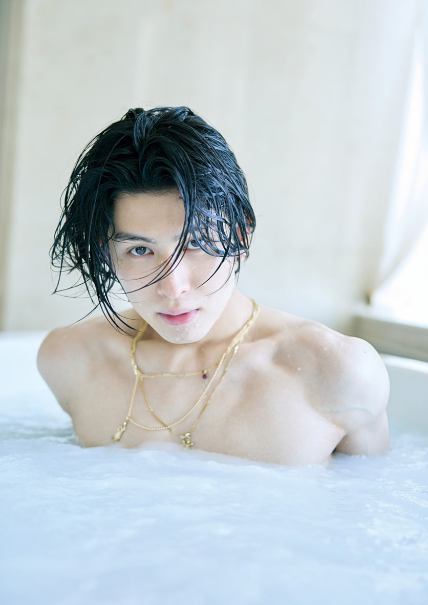 THE RAMPAGE長谷川慎の本気詰まった写真集発売、6000枚の中から選んだ4