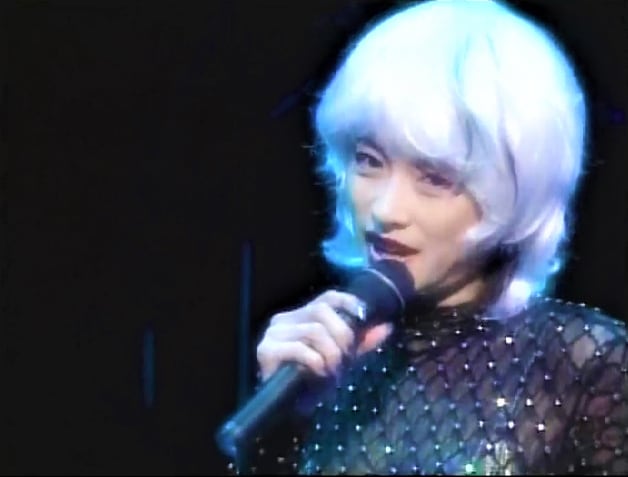 中森明菜 TRUE LIVE」より。 [画像ギャラリー 4/5] - 音楽ナタリー