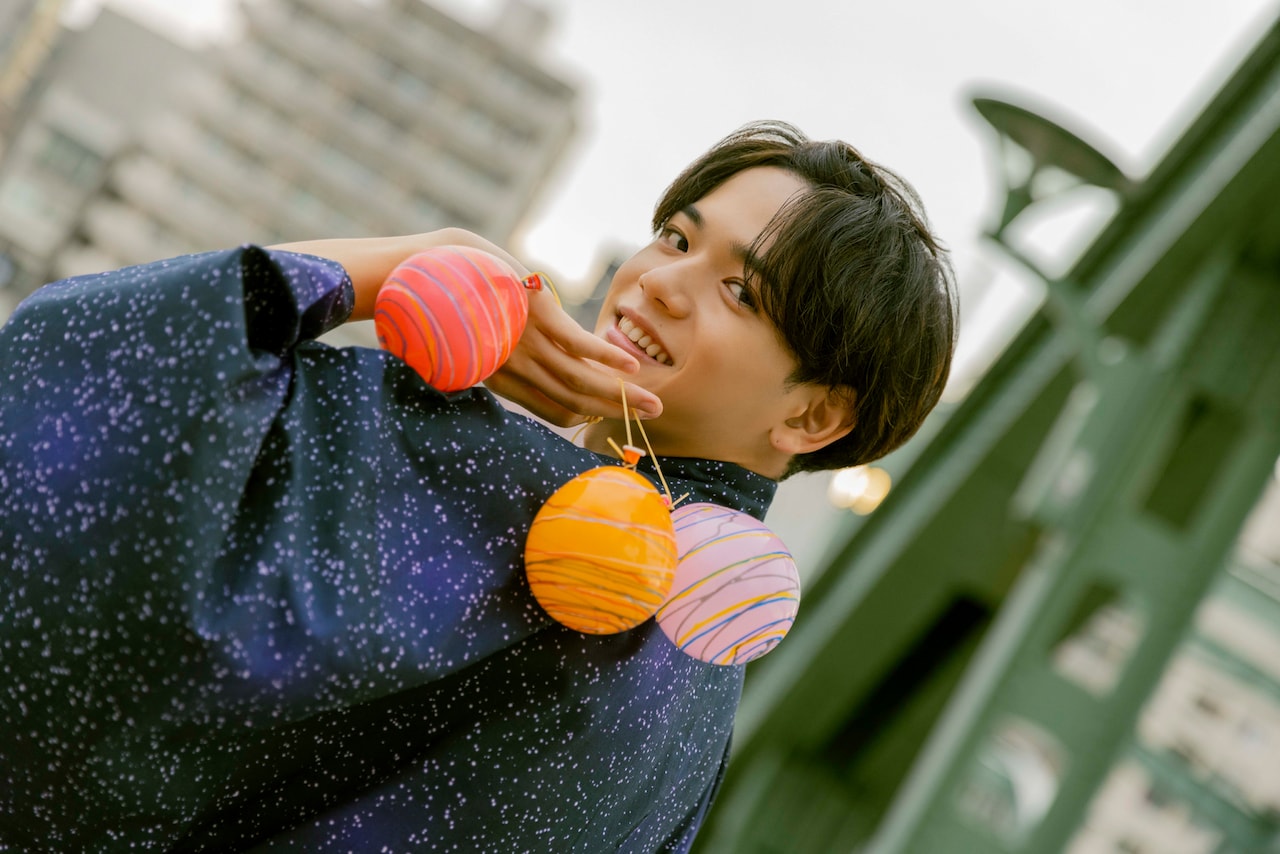 FANTASTICS中島颯太、春夏秋冬がテーマの1st写真集発売「四季折々なら