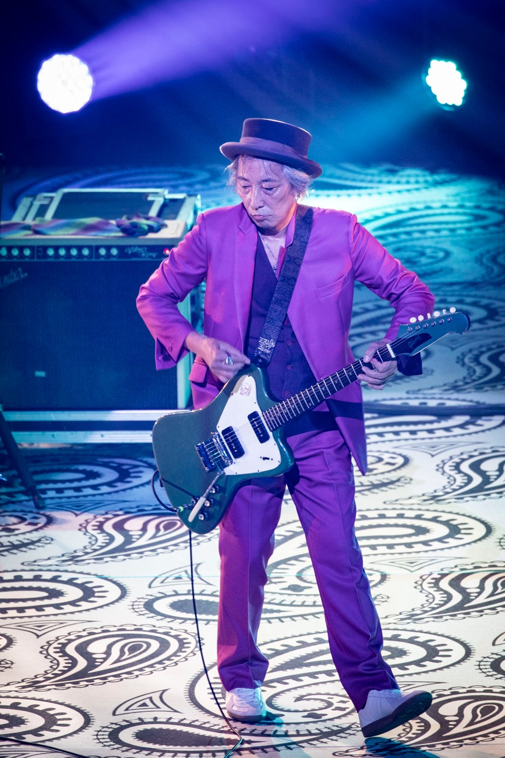 村越“HARRY”弘明（Vo, G）（撮影：三浦麻旅子） [画像ギャラリー 2/11